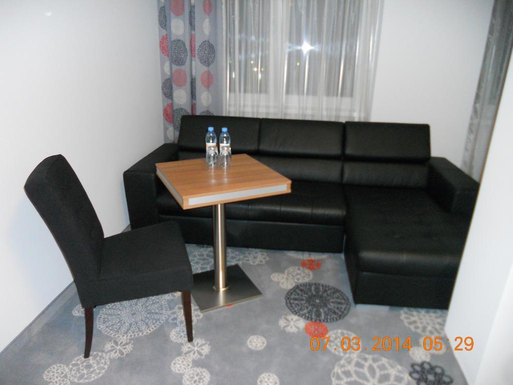 Hotel Europa Lubiń Esterno foto