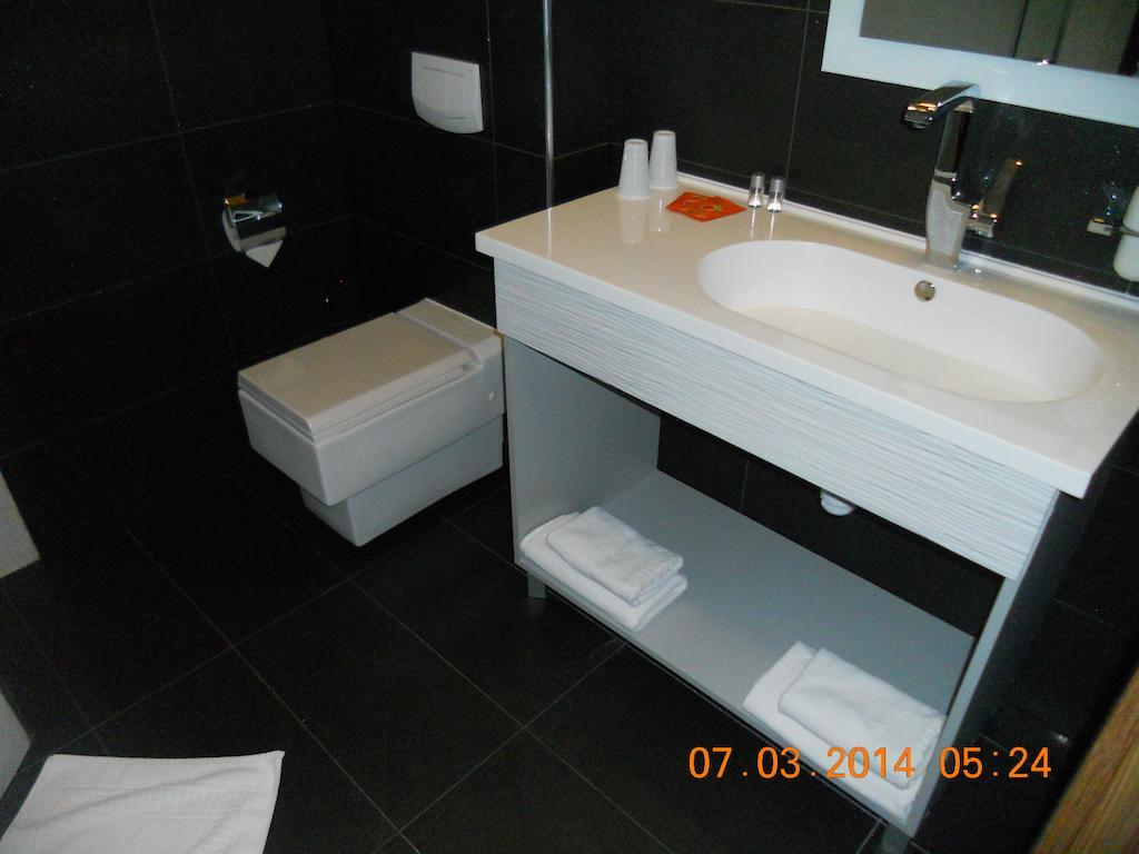 Hotel Europa Lubiń Esterno foto
