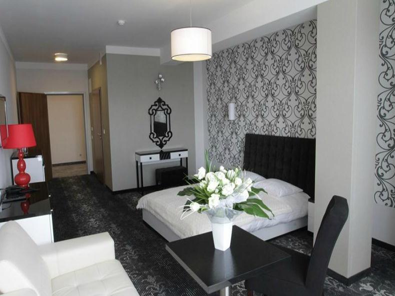 Hotel Europa Lubiń Esterno foto